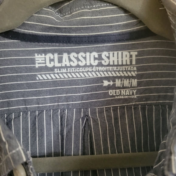 Mens Classic Button Down Shirt - Medium - Slim Fit - Picture 3 of 3